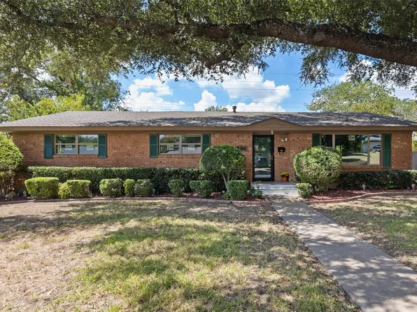 4504 Owendale Dr, Benbrook, TX 76116