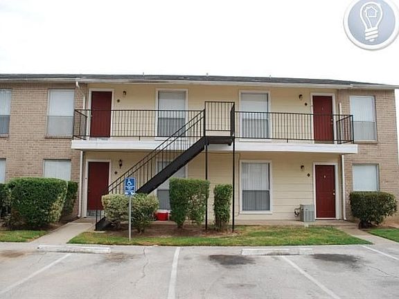 5th image of 7133 Oakwood Glen Blvd APT 84