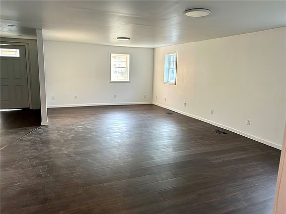 3rd image of 205 Olin Ave