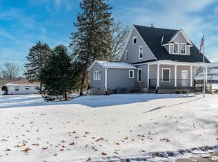2415 Bridge Ave, Davenport, IA