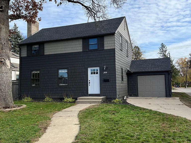 2939 Toledo Ave S — Photo 13