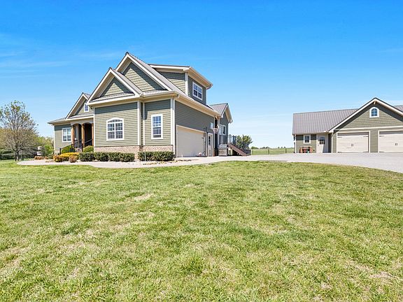 2nd image of 3988 Fykes Grove Rd