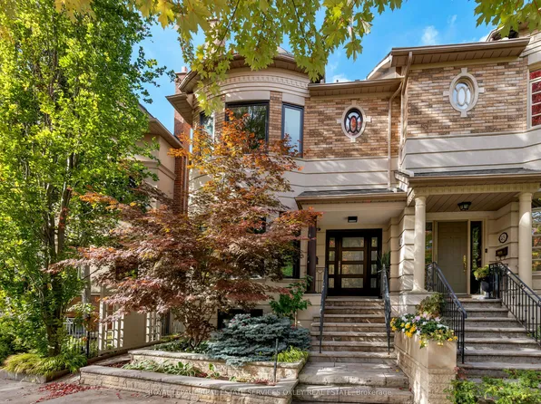 46 Mathersfield Dr, Toronto, ON M4W 3W5