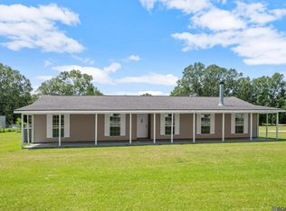 10118 Saray Dr, Denham Springs, LA 70706