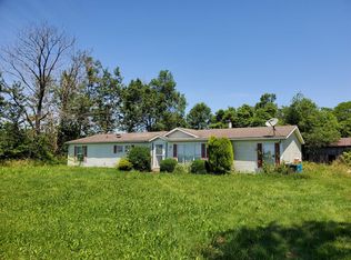 7689 Bradford Rd, Bennington, IN 47011