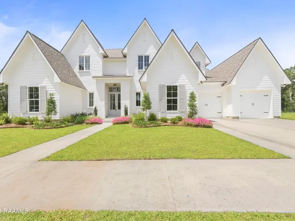 117 Leaning Oak Dr, Lafayette, LA 70508