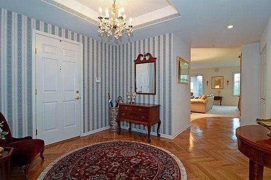3rd image of 501 Forest Ave APT 606