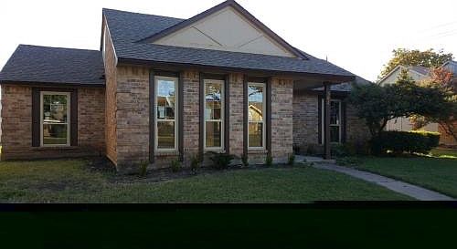 1st image of 502 Willow Oak St