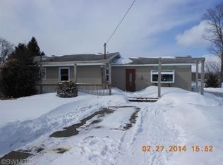 23066 Van Resort Dr, Mendon, MI