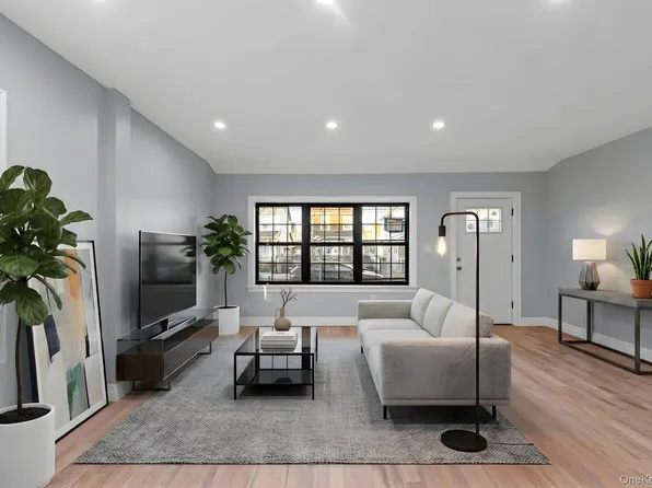 11437 208th Street, Cambria Heights, NY 11411