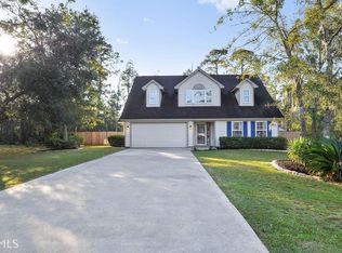98 Ruddy Duck Way, Woodbine, GA 31569