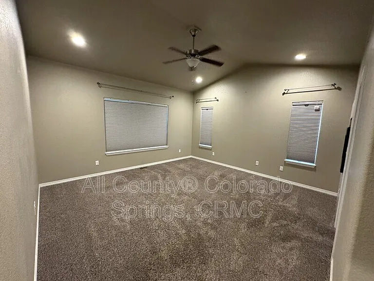 17888 White Marble Dr — Photo 10