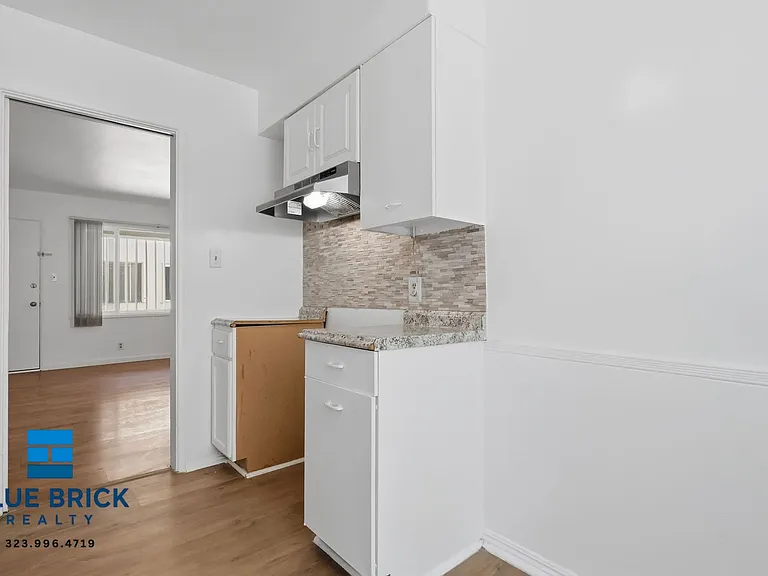 5642 Laurel Canyon Blvd #B — Photo 21