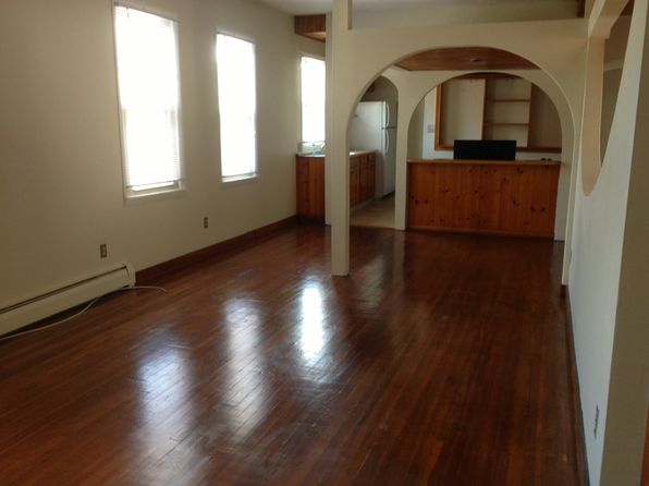 72 Main St #1