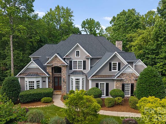 4th image of 4218 Ash Hollow Ln