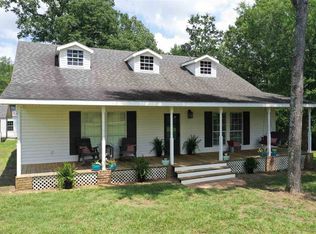 2226 Big Woods Rd, Longview, TX 75605