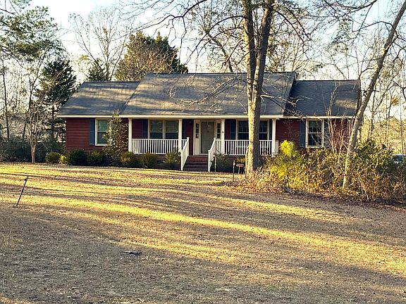 5th image of 2024 Colony Dr