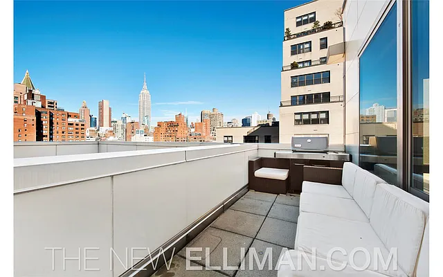 Sold by Douglas Elliman | media 8