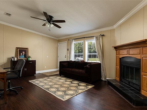 5th image of 30430 Eastport Dr