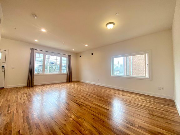 5th image of 881 Sinclair Ave #1F