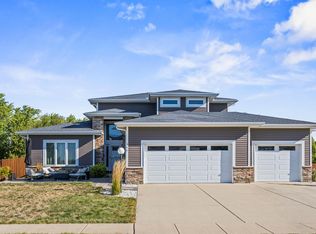 508 Silver Lake Ct, Savoy, IL 61874