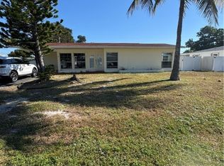 2709 SE 17th Ave, Cape Coral, FL 33904
