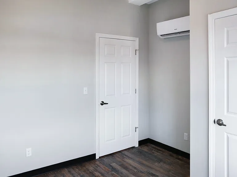 43 Railroad St #204 — Photo 7