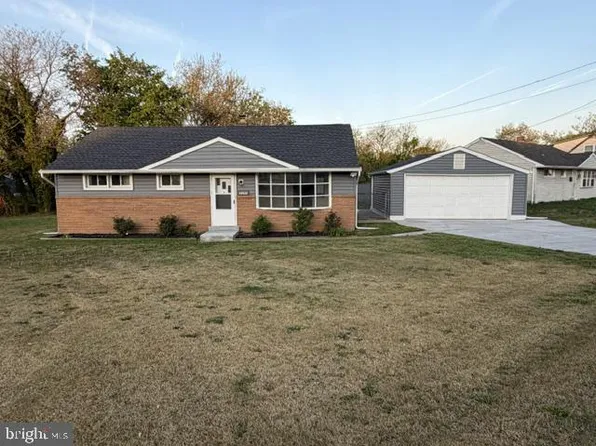 1049 Cooper St, Deptford, NJ 08096