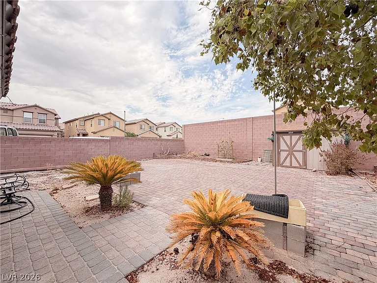 6204 Alpine Tree Ave — Photo 40
