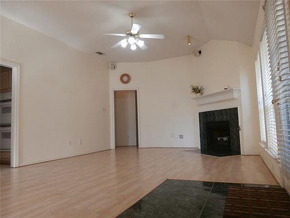 5th image of 1836 Bachman Ct