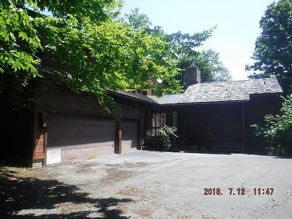 3rd image of 1800 Timber Lake Dr