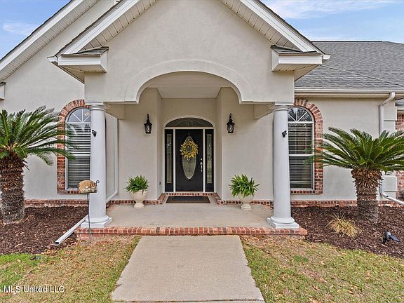 4th image of 7900 Clamshell Ave