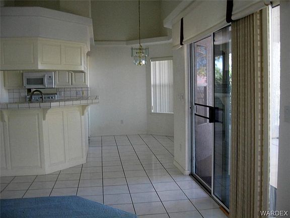 5th image of 2045 E Via Del Aqua Dr