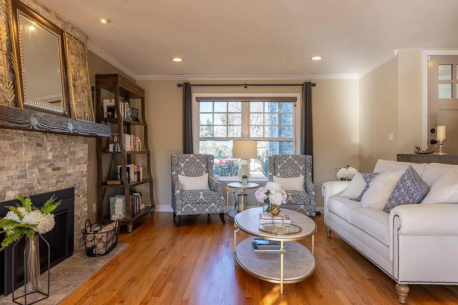 5 bed, 2678 sqft, $6,500 — Photo 4