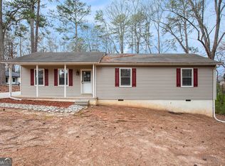 5700 Tracy Dr SE, Mableton, GA 30126