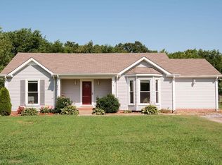1804 Hunt Ln, Pleasant View, TN 37146