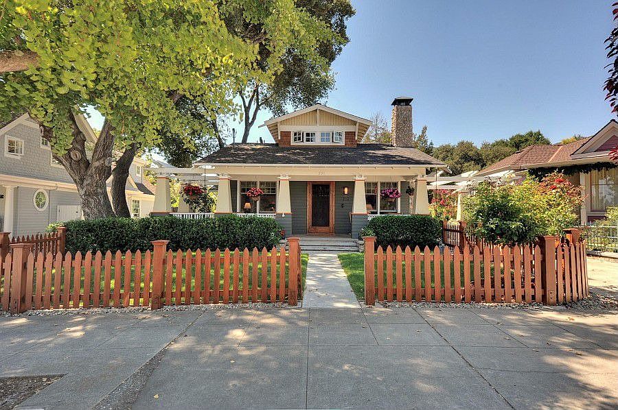 1st image of 231 Almendra Ave