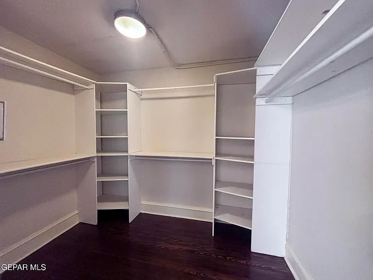 215 W Rio Grande Ave — Photo 15