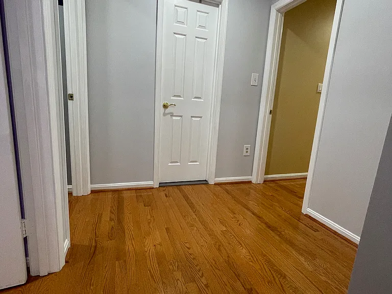 9025 Streamview Ln — Photo 60