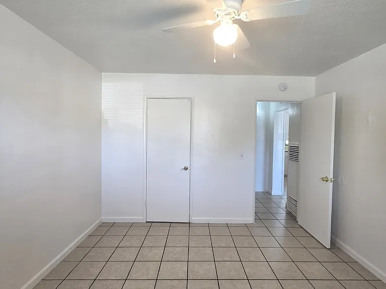 1904 N Mayfair Dr W #1904 — Photo 13