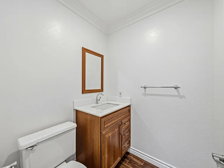 8566 Club House Dr — Photo 11