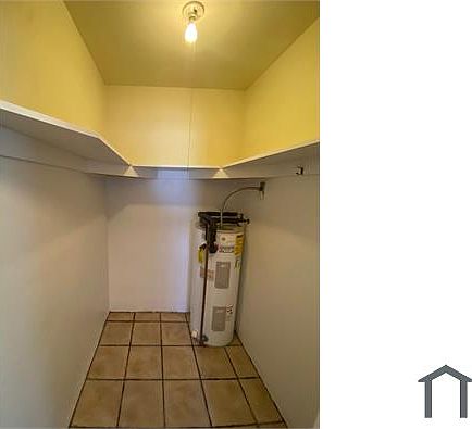 2nd image of 829 18th Ave S Unit C