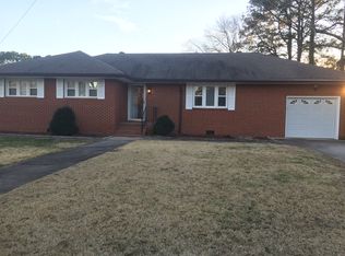 208 Charlotte Dr, Portsmouth, VA 23701