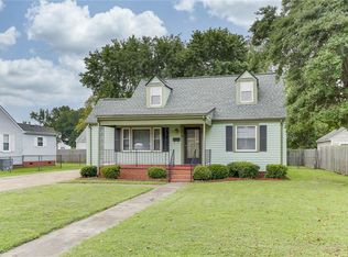 30 Loxley Rd, Portsmouth, VA 23702