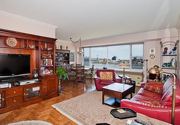 2nd image of 200 E End Ave APT 8-H