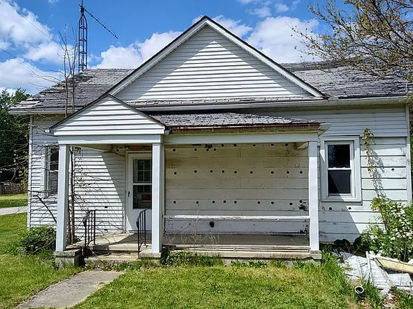 14 Kohler St, Bloomville, OH 44818