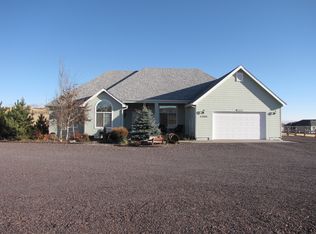 23960 Paradise Rd, Burns, OR 97720