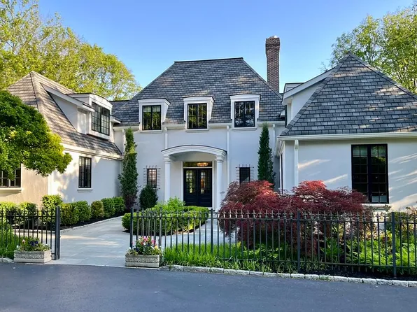 141 Hunt Dr, Princeton, NJ 08540