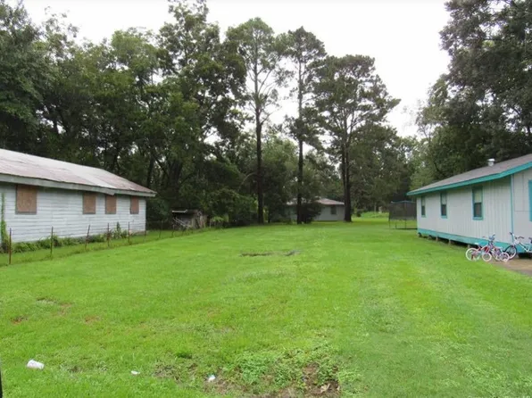 118 E Willis St, Jennings, LA 70546