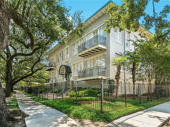 3820 Saint Charles Ave #203, New Orleans, LA 70115